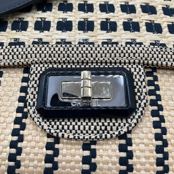 Chanel Tan / Black 2011 Raffia Flap Bag - Picture 2 of 15
